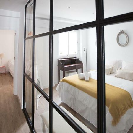 Apartamento Saravia Only Families Kordoba Bagian luar foto