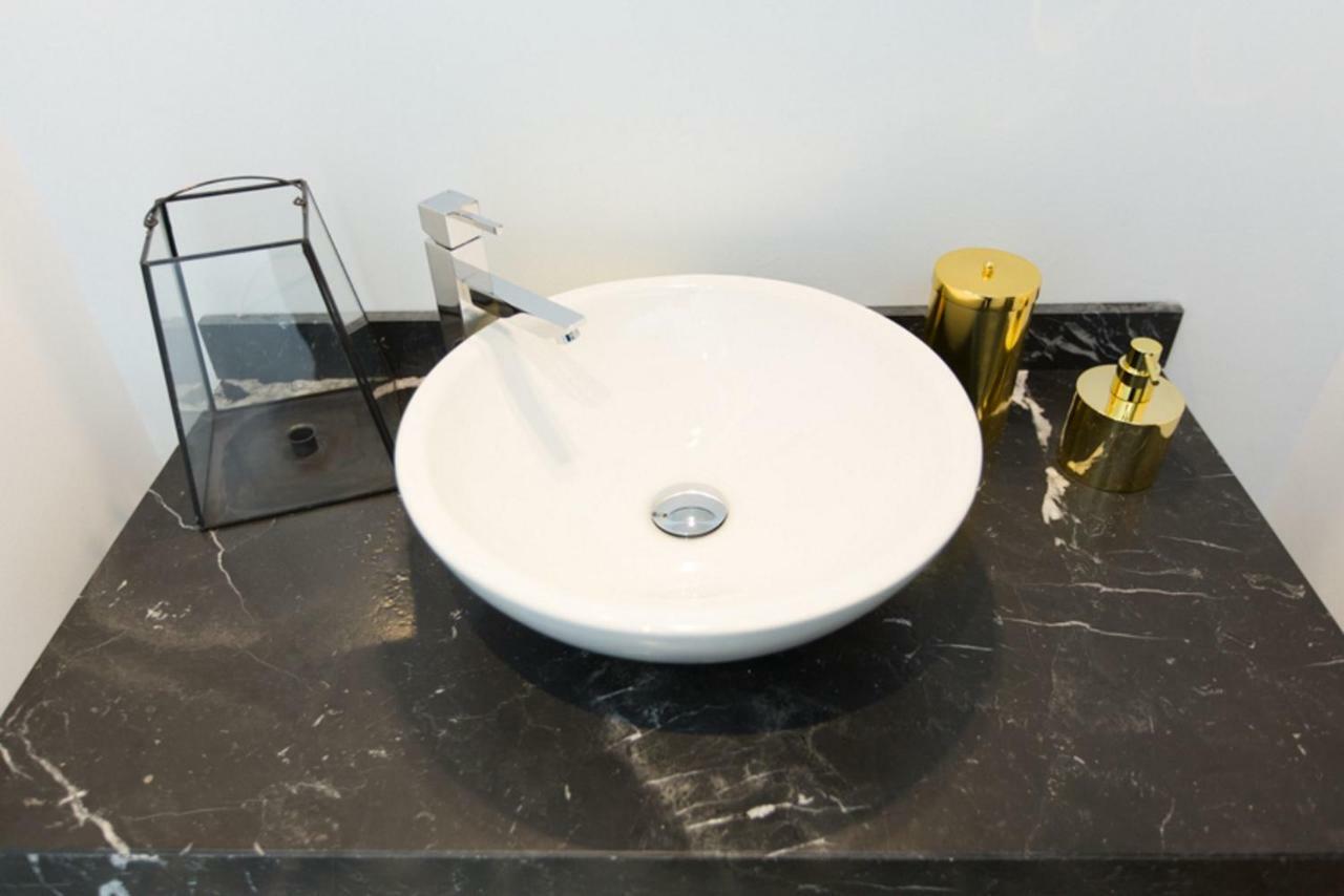 Apartamento Saravia Only Families Kordoba Bagian luar foto