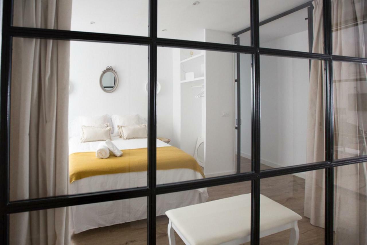 Apartamento Saravia Only Families Kordoba Bagian luar foto