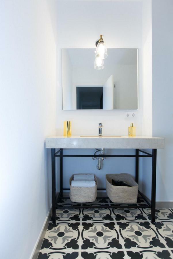 Apartamento Saravia Only Families Kordoba Bagian luar foto