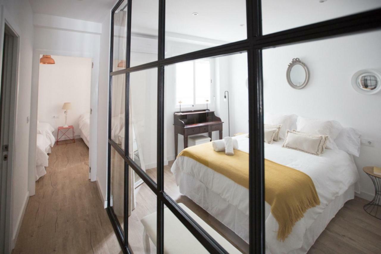 Apartamento Saravia Only Families Kordoba Bagian luar foto