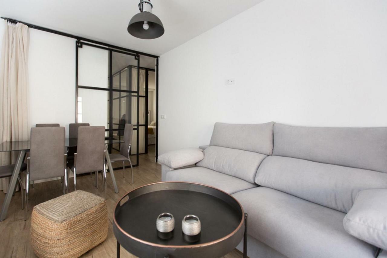 Apartamento Saravia Only Families Kordoba Bagian luar foto