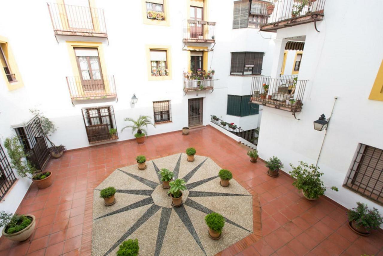 Apartamento Saravia Only Families Kordoba Bagian luar foto